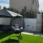 Luxvilla Aurora