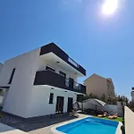 Villa Luxvilla Aurora