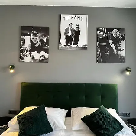 Luxvilla Aurora Villa