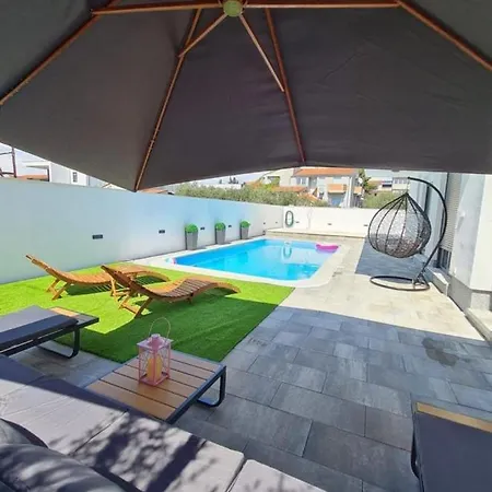 Luxvilla Aurora *