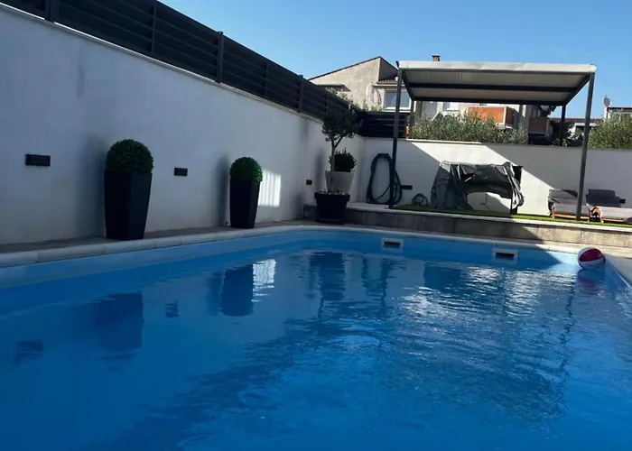 Vila Luxvilla Aurora *